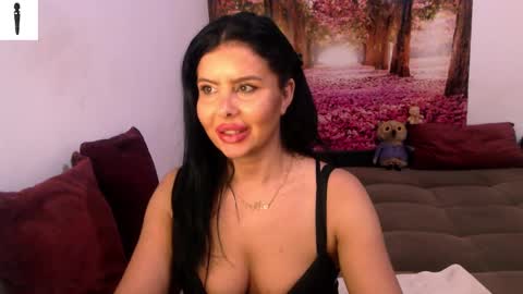sofialiub online show from December 7, 9:22 pm