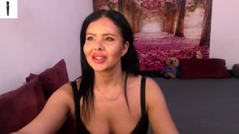 sofialiub online show from December 20, 6:35 pm