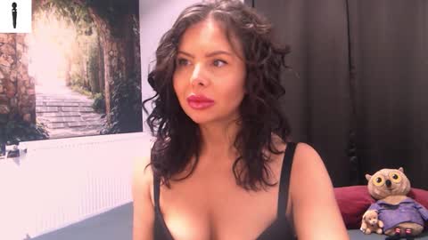 sofialiub online show from October 5, 5:17 am