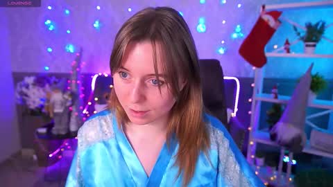 Snapshot of sofialuxuryy chatting on December 23, 8:34 am SofiaLuxuryy online show from December 23, 8:34 am