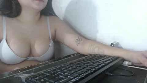 Snapshot of sofiaslovesfuck chatting on September 30, 12:21 pm sofiaslovesfuck online show from September 30, 12:21 pm