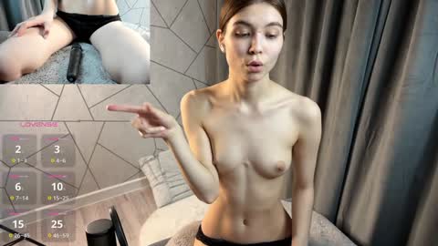 Snapshot of sofiasuper chatting on February 4, 12:11 pm Sofia online show from February 4, 12:11 pm