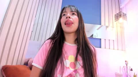 soficandy_ online show from October 7, 11:51 am