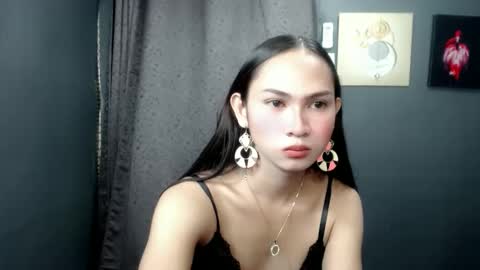 Snapshot of sofie_asian chatting on January 17, 9:39 am JANA online show from January 17, 9:39 am