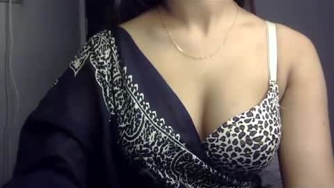 divya online show from January 29, 8:14 pm