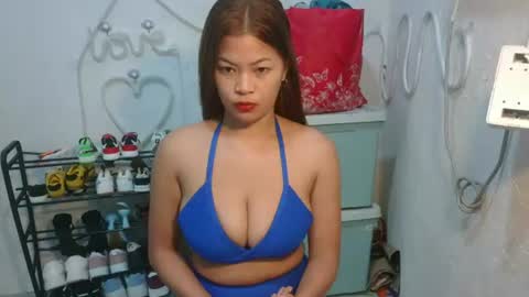 Snapshot of sofie_loorexx chatting on June 28, 2:50 am sofie_loorexx online show from June 28, 2:50 am
