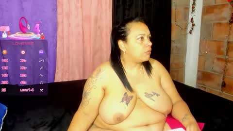 Snapshot of sofie_storm2 chatting on September 10, 10:04 am sofie_storm2 online show from September 10, 10:04 am