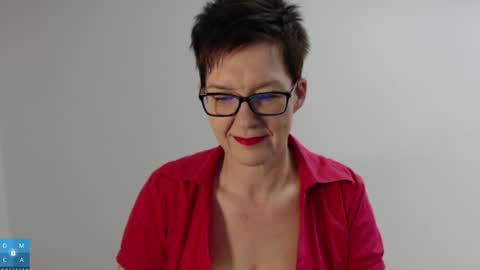 Sofie Velvet online show from November 17, 6:08 am