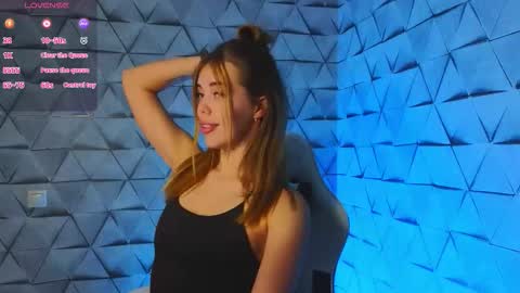 Sofie online show from September 20, 2:51 pm