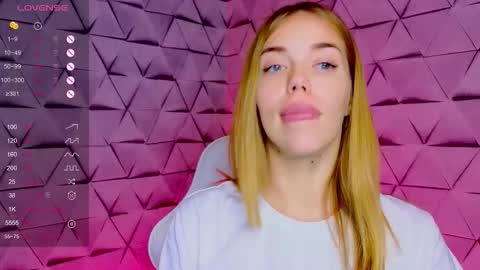 Sofie online show from October 6, 12:52 am