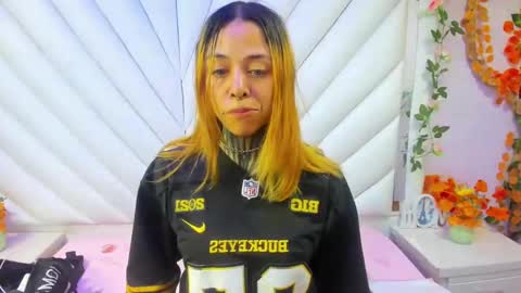 sofii_anal_ online show from November 6, 2:12 am