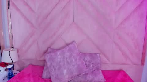 sofii_jones online show from October 8, 12:41 am