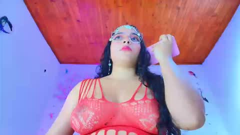  Sofa Daz  online show from September 19, 8:09 pm