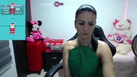 Snapshot of sofiiaa_cooper chatting on December 31, 11:17 pm Sofia online show from December 31, 11:17 pm