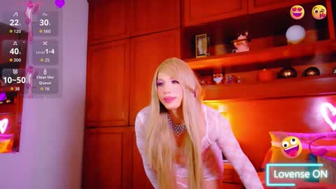 Sofa bonita  online show from October 4, 3:26 am
