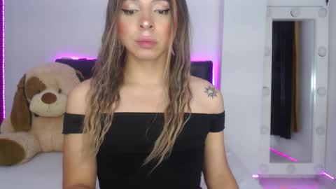   online show from October 11, 8:51 pm