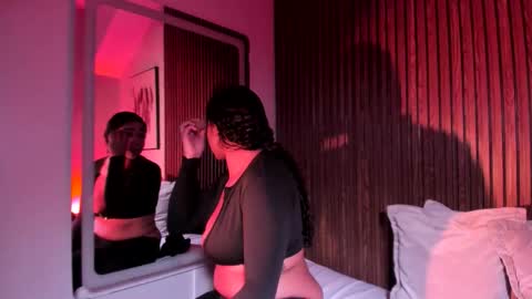 sofiifox online show from March 21, 2:38 am