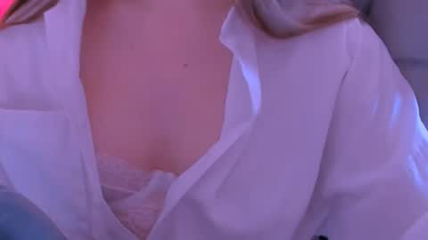 Sofi online show from February 26, 11:31 am