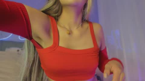 Sofi online show from December 3, 11:41 am