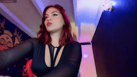 Snapshot of sofnicol_ chatting on May 3, 10:49 pm Nicol online show from May 3, 10:49 pm