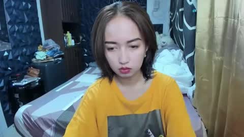 Snapshot of soft_angel8 chatting on October 24, 7:16 am Angel online show from October 24, 7:16 am