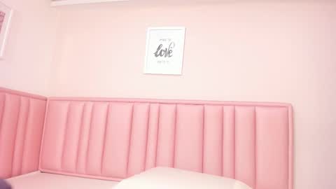 Rose  online show from December 14, 11:37 am