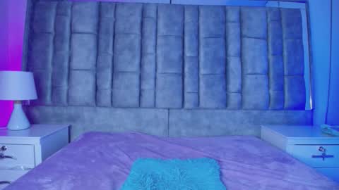 softaddiction online show from December 5, 8:49 pm