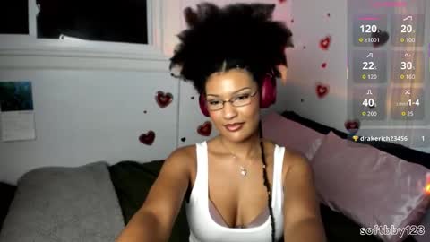 Chloe Kiwi online show from February 18, 2:29 am