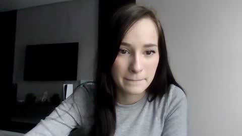 Snapshot of softcherry0345 chatting on April 10, 10:42 am softcherry0345 online show from April 10, 10:42 am