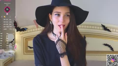 Elly online show from October 30, 6:48 am