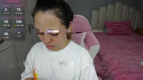 Snapshot of softkiss_x chatting on May 5, 4:59 pm Fran online show from May 5, 4:59 pm