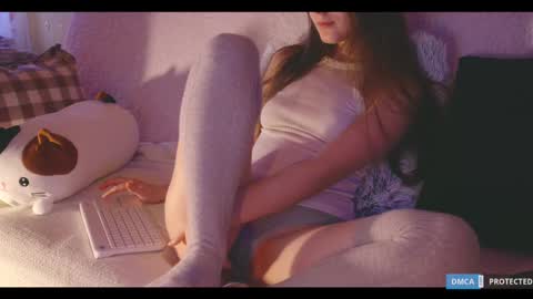 Snapshot of softlee chatting on February 11, 2:57 pm Lisa  online at  .11 from about utc online show from February 11, 2:57 pm