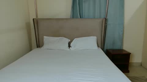 softlysinful online show from October 20, 3:34 pm