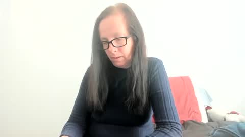 Soft Peach Goddess online show from January 12, 4:56 pm