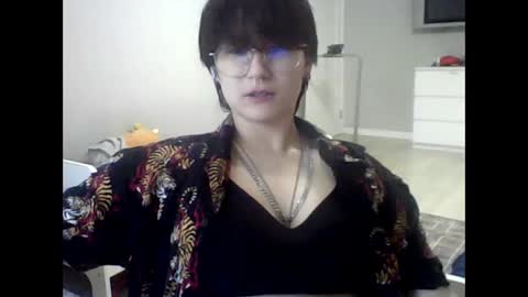 Snapshot of softtempt_isla chatting on November 17, 10:21 am softtempt_isla online show from November 17, 10:21 am