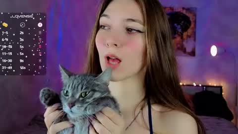 softy_bunny online show from July 12, 8:33 pm