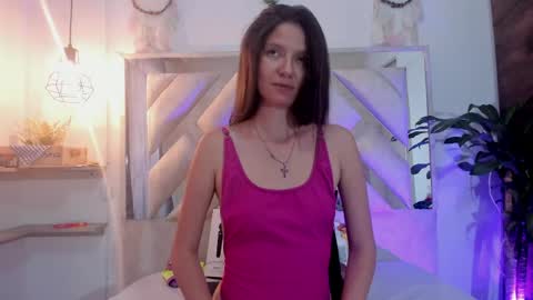    online show from May 22, 1:28 pm
