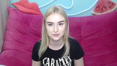 Snapshot of sofysoft chatting on November 9, 6:06 pm sofysoft online show from November 9, 6:06 pm