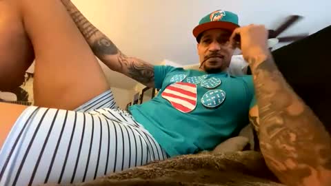 Snapshot of soharddr chatting on January 15, 1:48 pm soharddr online show from January 15, 1:48 pm