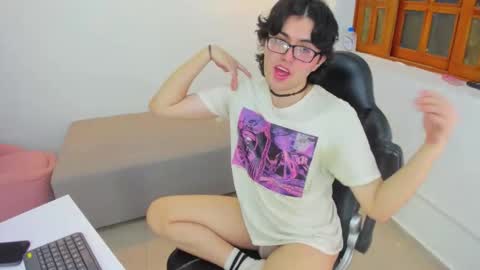 Sohokat Doll online show from September 12, 4:12 am
