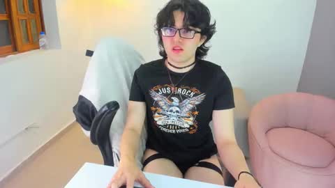 Sohokat Doll online show from September 25, 3:21 am