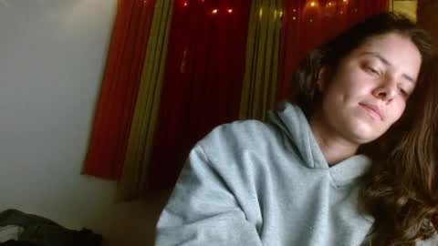 Snapshot of soka_lovers_04_ chatting on February 10, 1:57 am Sofia online show from February 10, 1:57 am