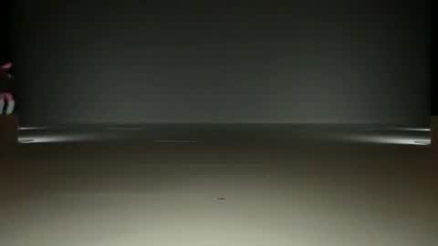 0La online show from November 12, 7:03 pm