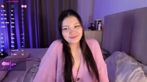 Snapshot of solar_marin chatting on March 15, 9:43 pm Rin online show from March 15, 9:43 pm