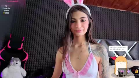 Sol  online show from January 8, 7:49 pm