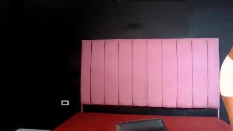 solecito_hotr online show from September 28, 12:21 pm
