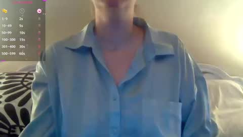 solesticia online show from October 20, 12:16 pm