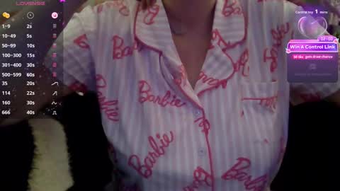 solesticia online show from January 5, 10:46 pm