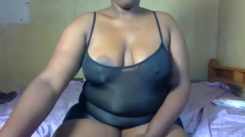 Solly bunny online show from March 7, 11:35 pm