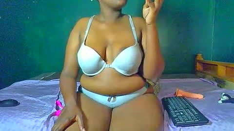 Solly bunny online show from April 4, 1:26 am